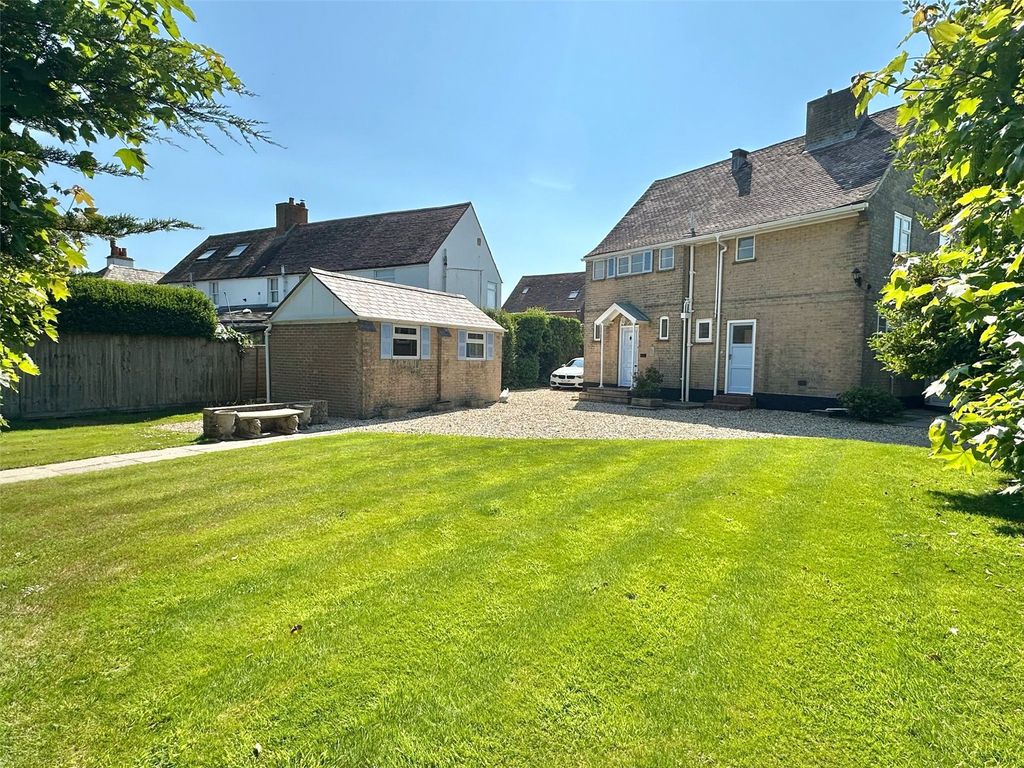 Property photo 2 of 18 Picture No. 08