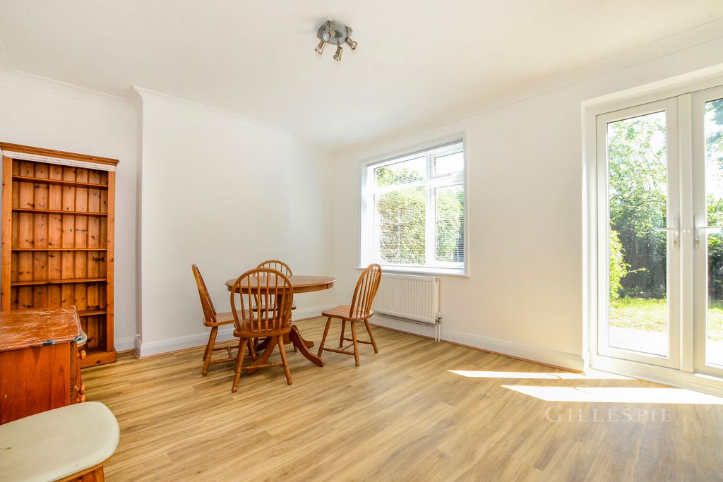 Property photo 3 of 13 Pbox-Img.Jpg