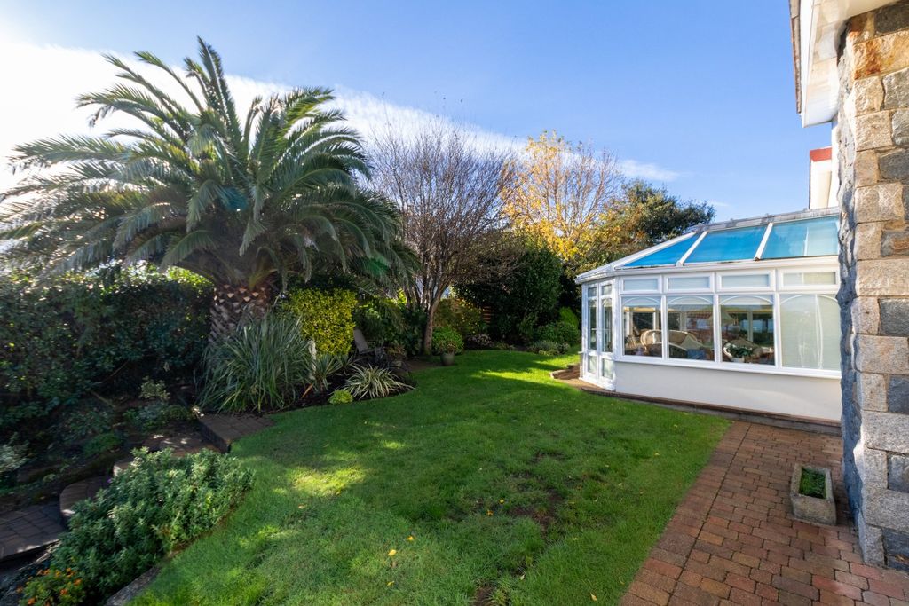 Additional image 35 of 4 bed bungalow for saleRue Charlotte, Fort George, St. Peter Port, Guernsey GY1