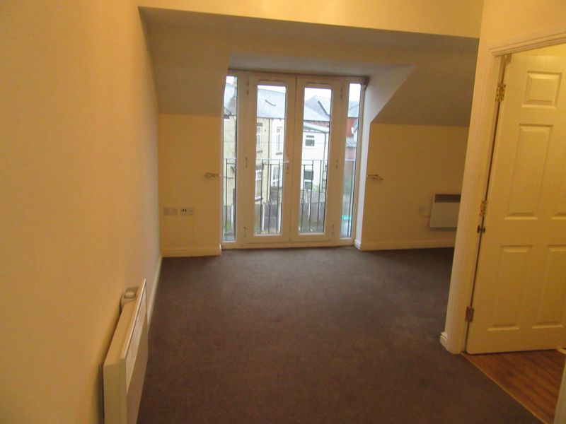 Property photo 2 of 15 Photo 5