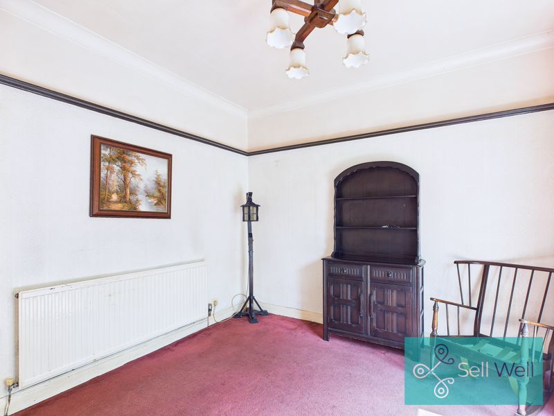Property photo 3 of 28 Dining Room