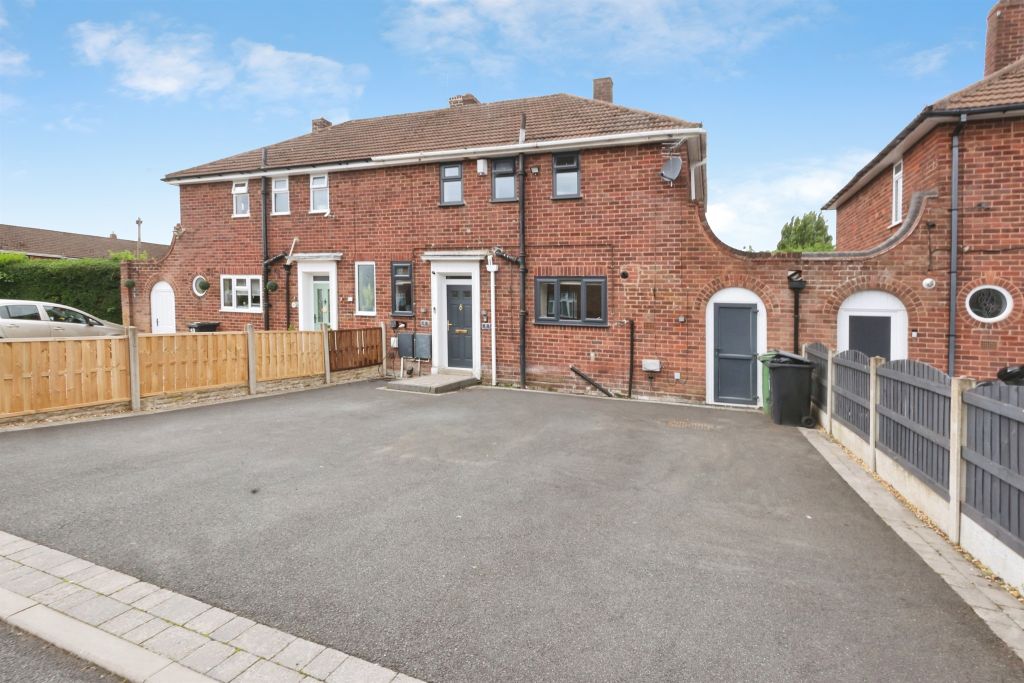 Property photo 1 of 18