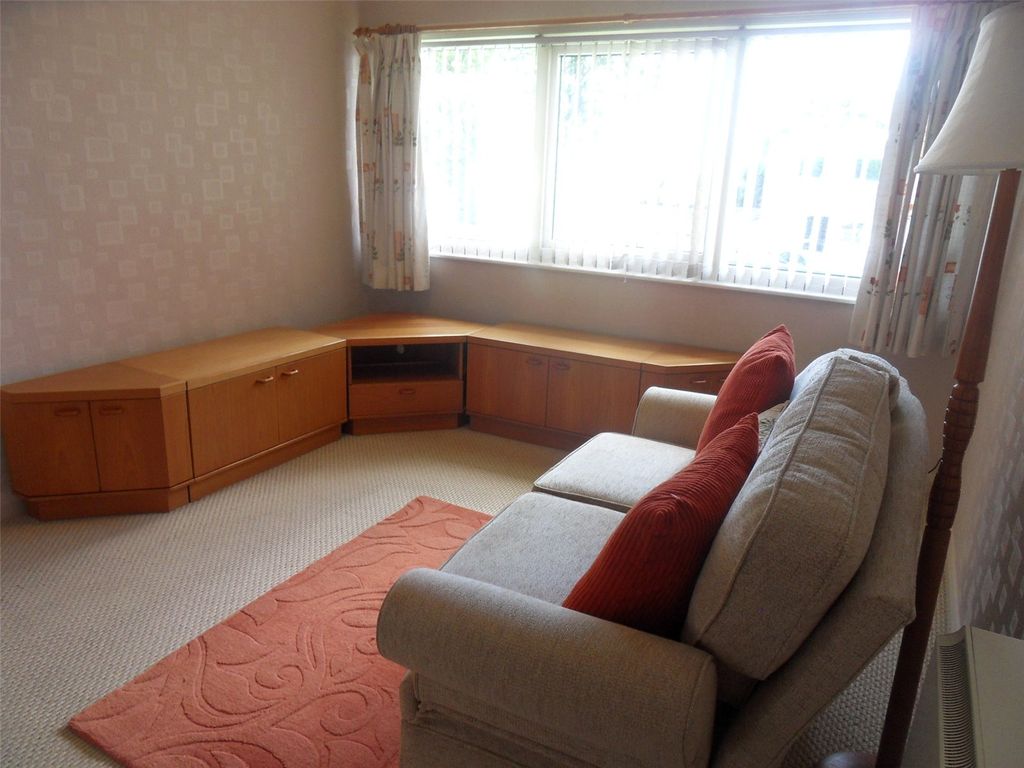 Property photo 3 of 6 Picture No. 02