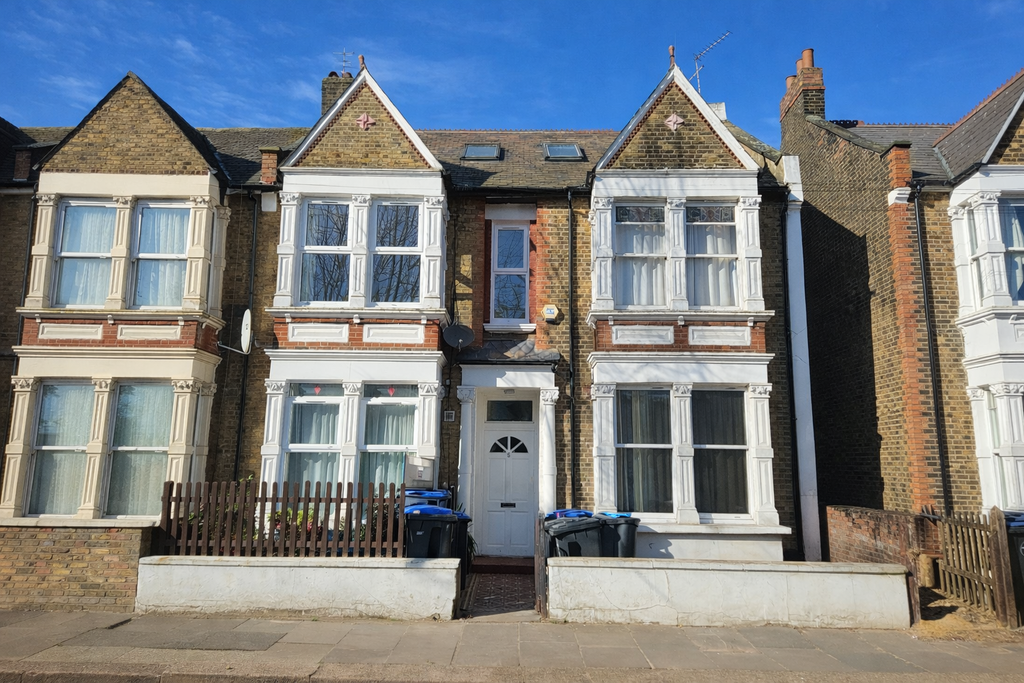 Property photo 1 of 21