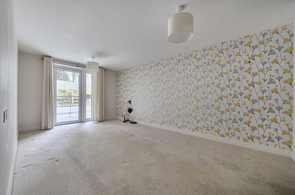 Property photo 3 of 13 1416306-14-69A19F...