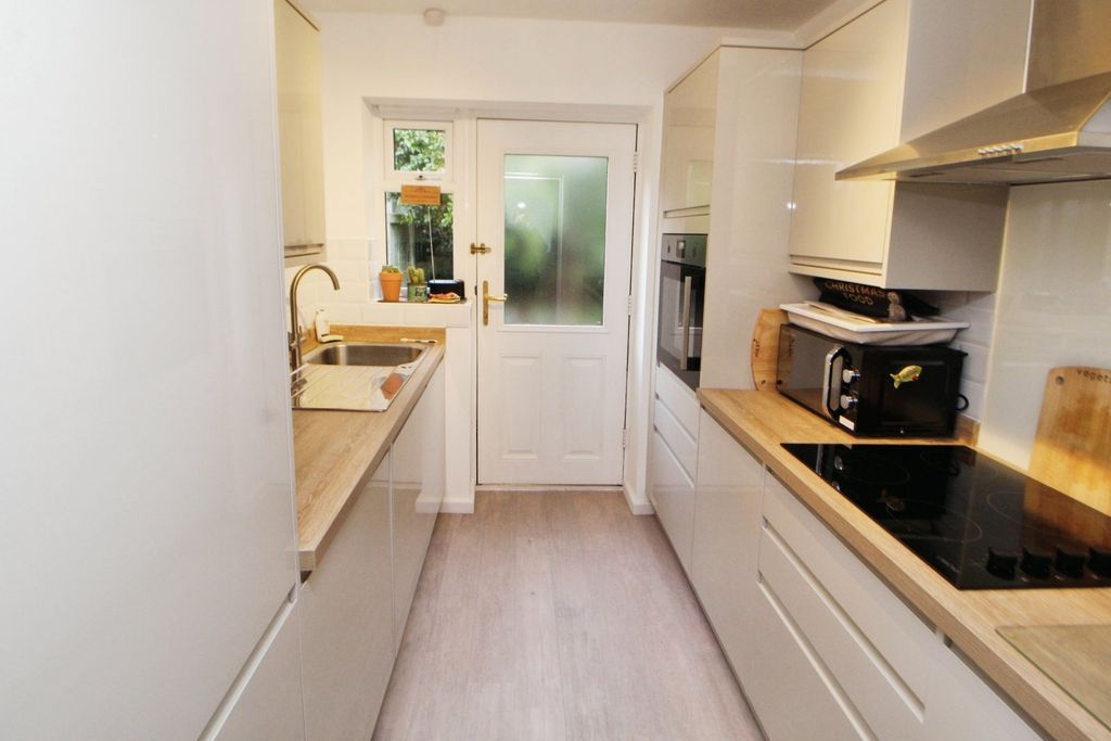 Property photo 2 of 9 Picture No. 07
