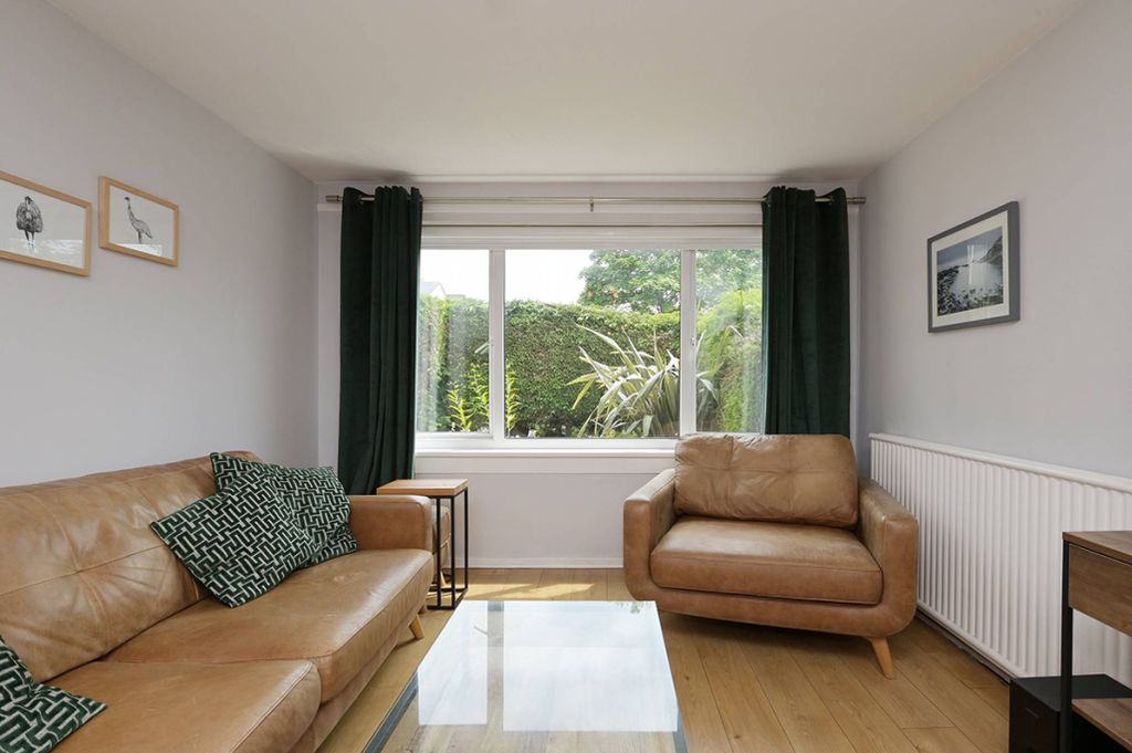 Property photo 3 of 30