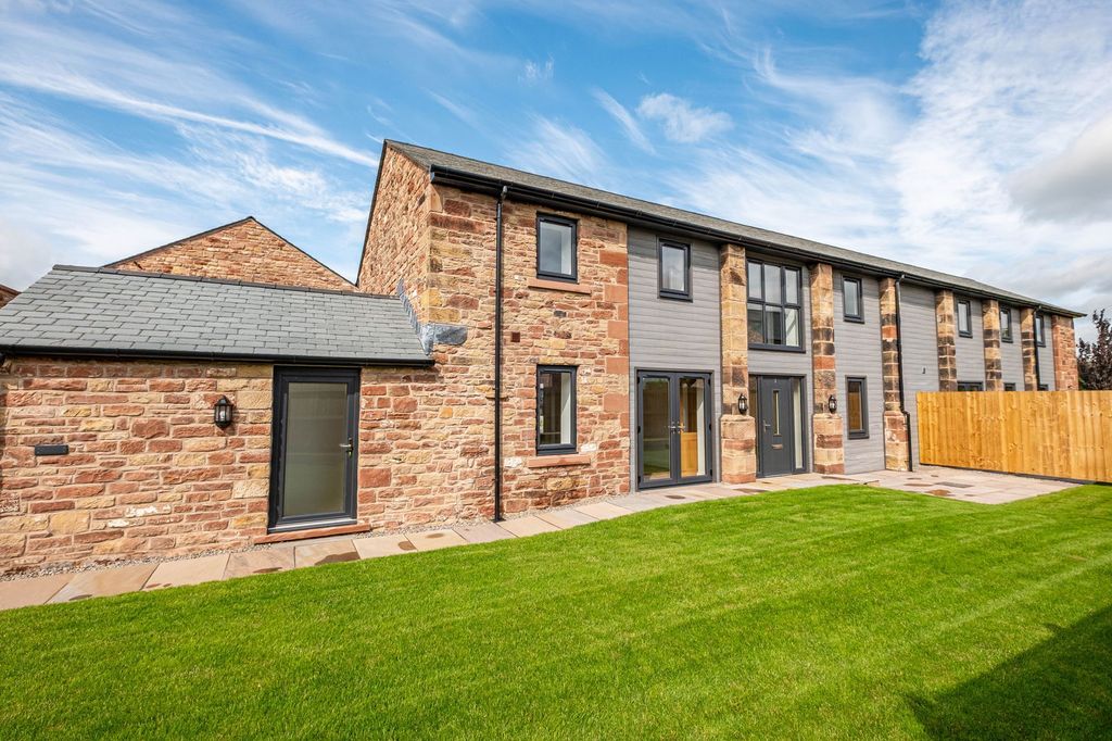 Property photo 1 of 29