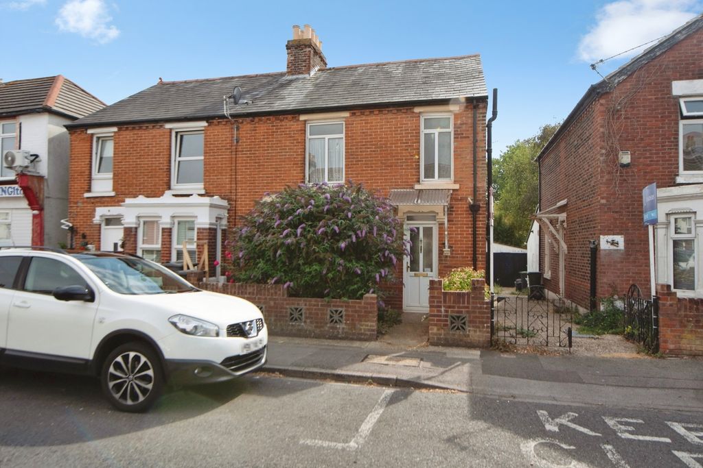 Property photo 1 of 16 Pbox-Img.Jpg