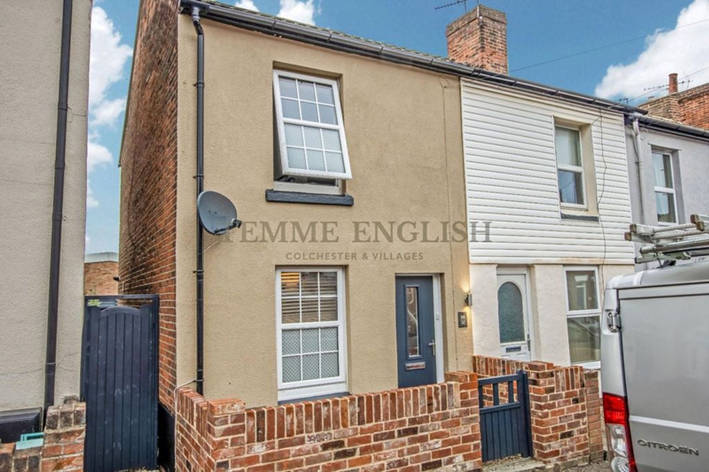 Property photo 1 of 18