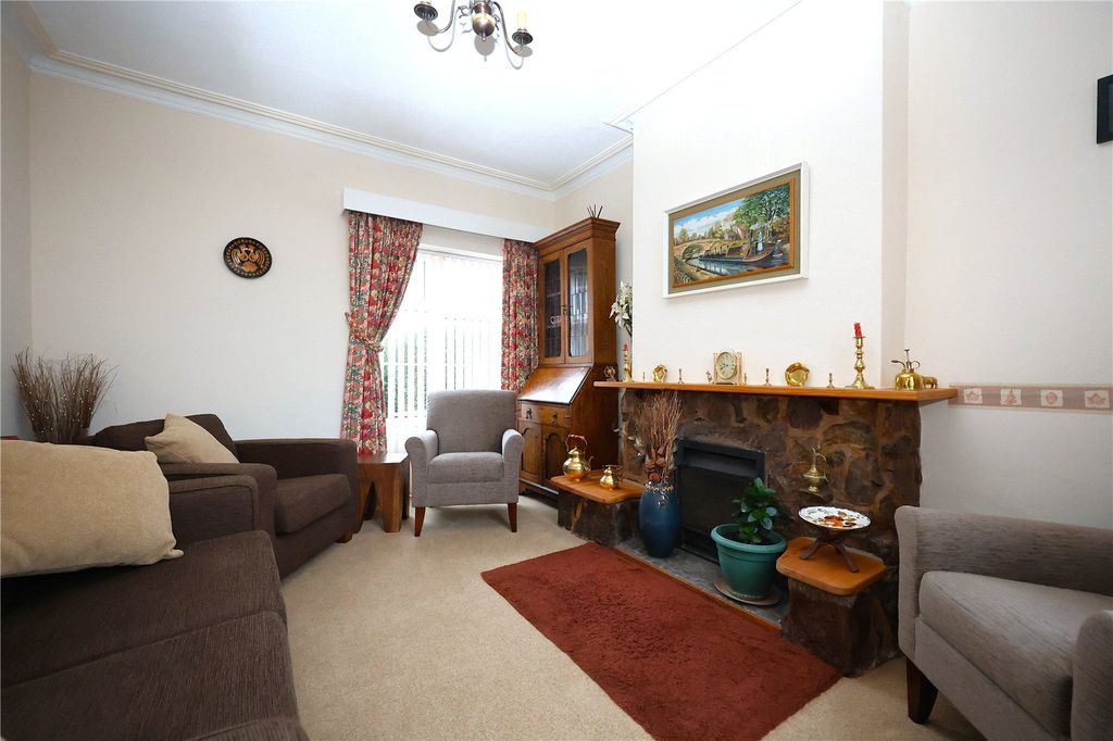 Property photo 3 of 23 Picture No. 05