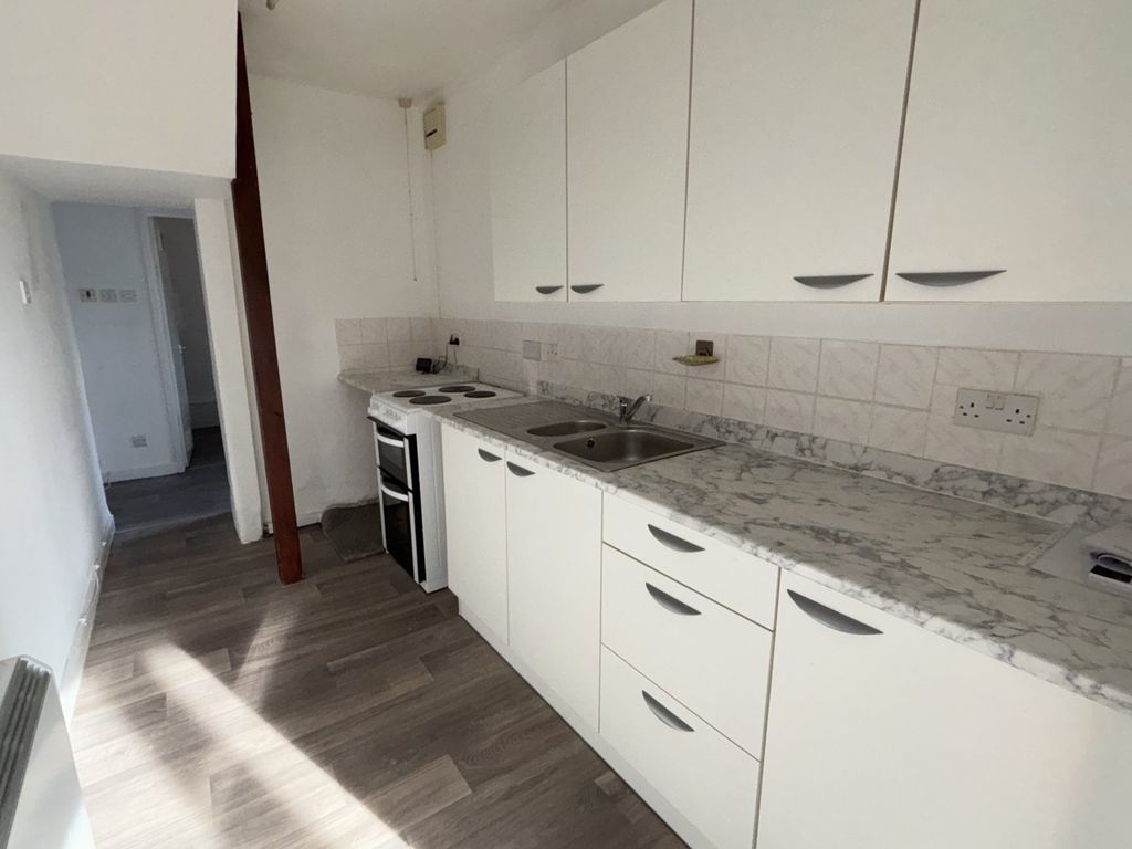 Additional image 14 of 2 bed end terrace house for sale233A & B, Robert Street, Milford Haven, Pembrokeshire SA73