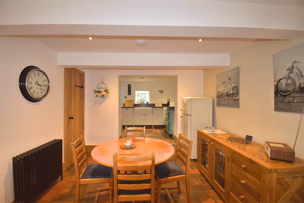 Property photo 3 of 14 Dining Room