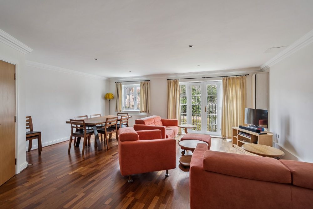 Property photo 3 of 9