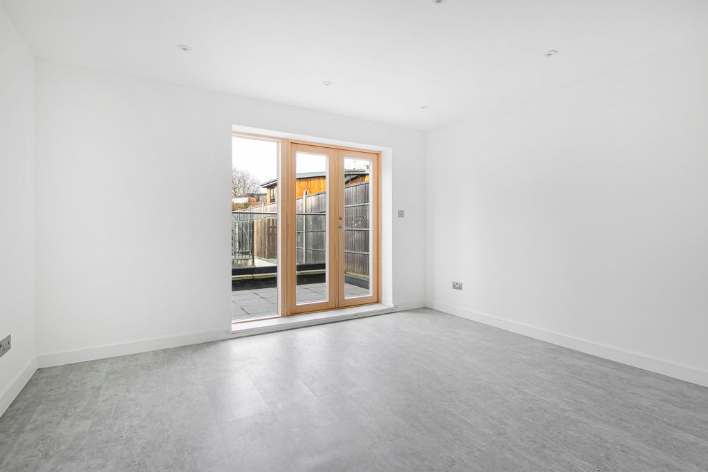 Property photo 3 of 15 Reception Room