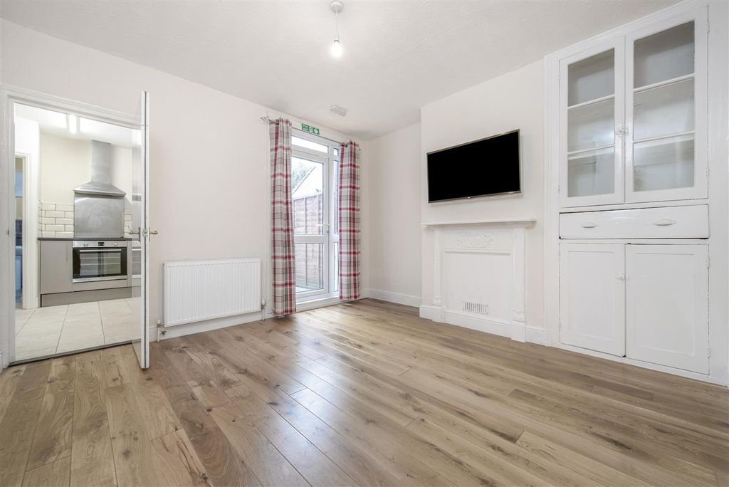 Property photo 2 of 15 Hg-10.Jpg