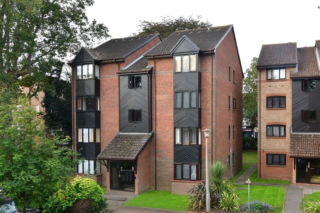 Property photo 1 of 8 External (Web)