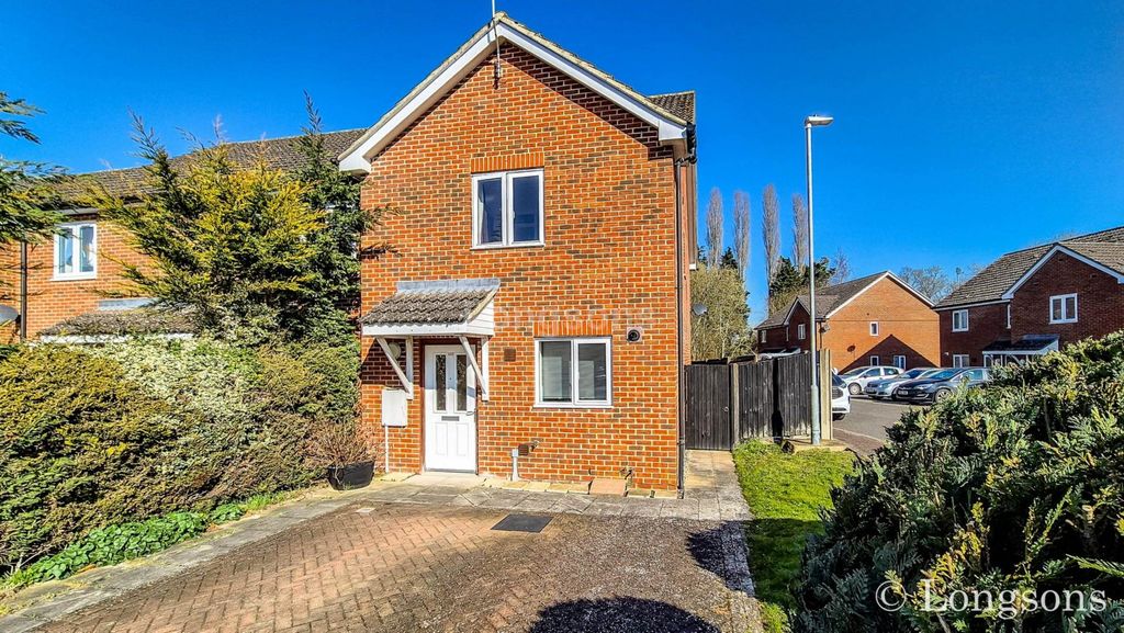 Property photo 1 of 12
