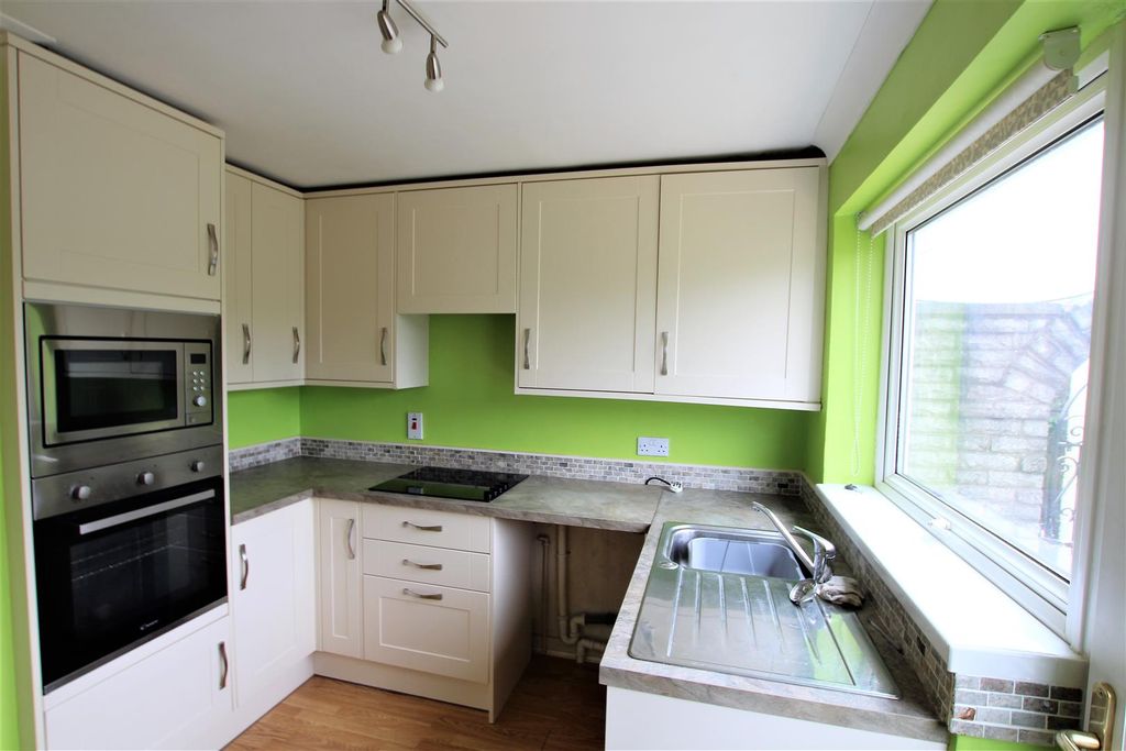 Property photo 3 of 8 6.Jpg