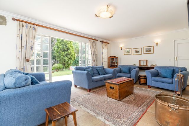 Property photo 2 of 30
