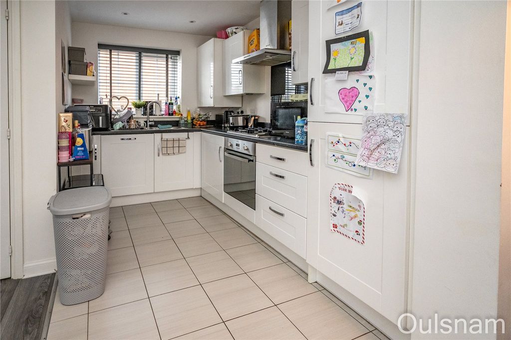 Property photo 3 of 10 Picture No. 04