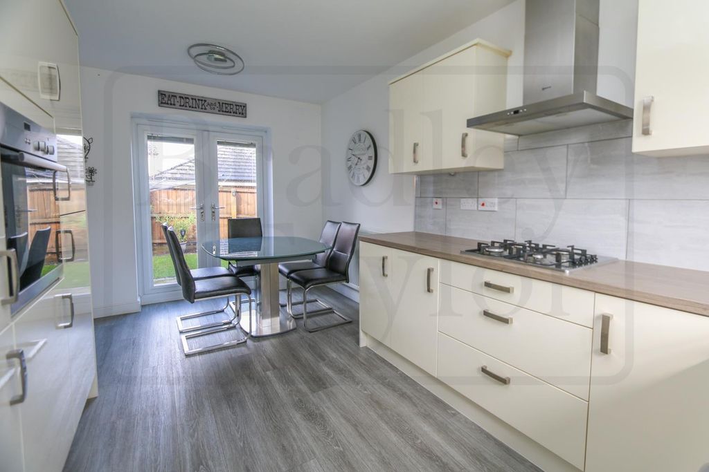 Property photo 3 of 23 Img_8858.Jpg