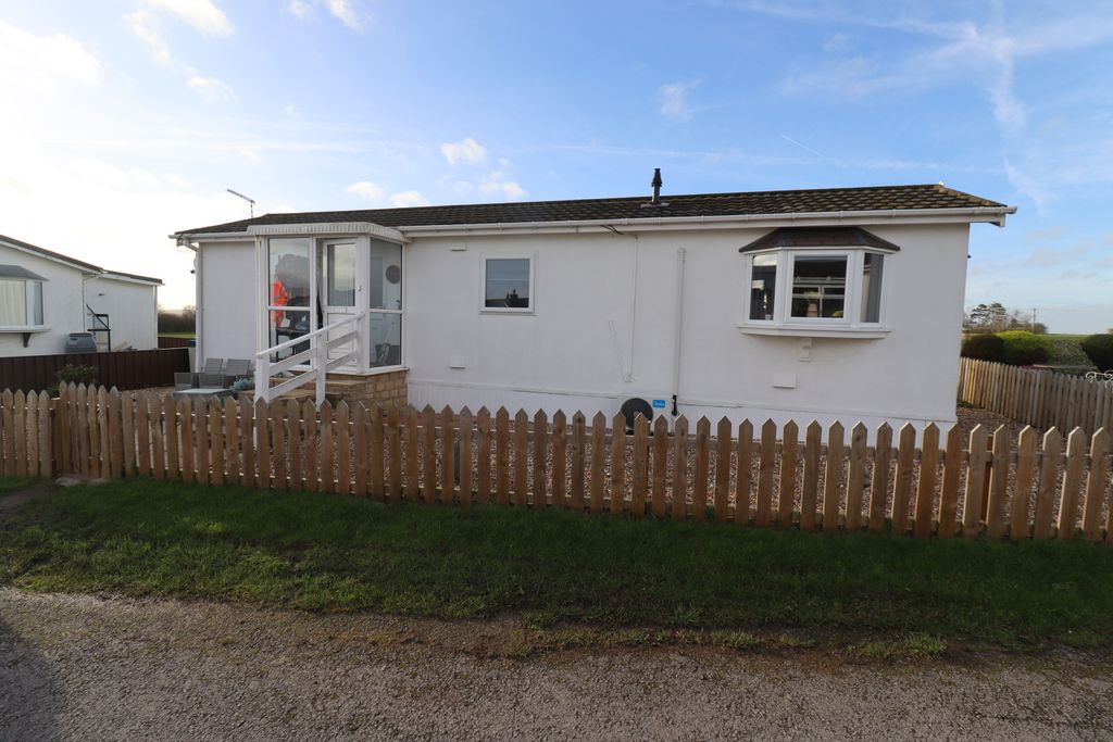 Property photo 1 of 16 Img_5908