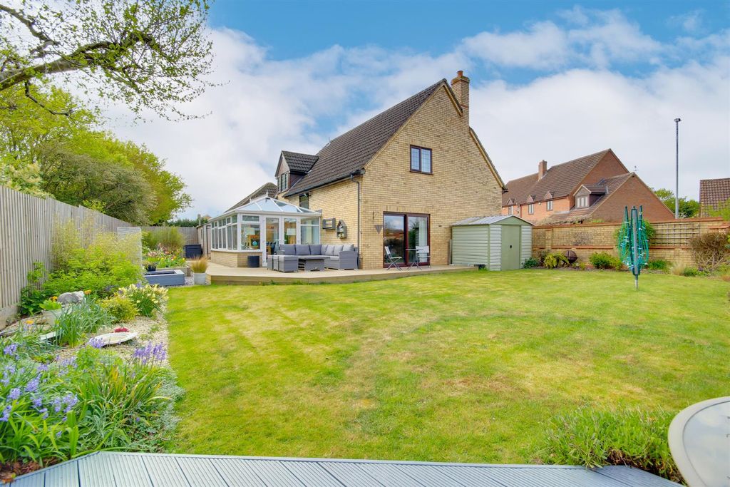 Property photo 2 of 28 Img_4513-Img_4515.Jpg