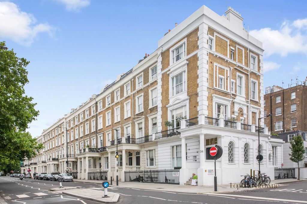 Property photo 2 of 24