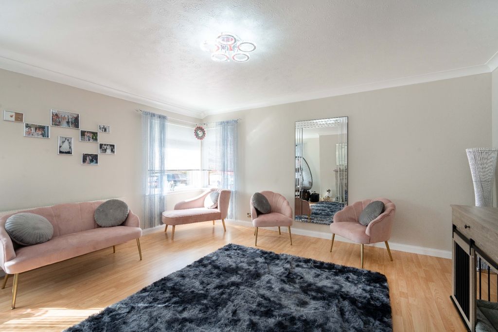 Property photo 3 of 29 5027324