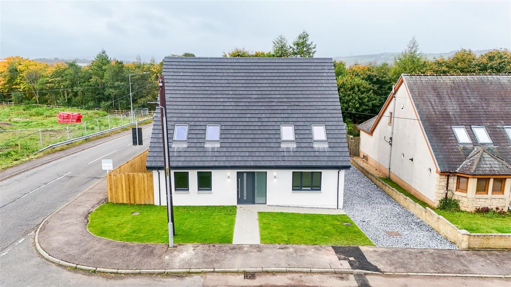 Property photo 1 of 51 External