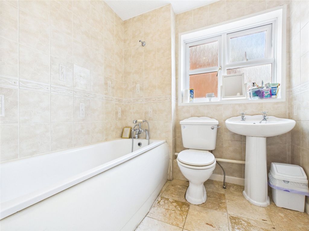 Property photo 2 of 14 Picture No. 22