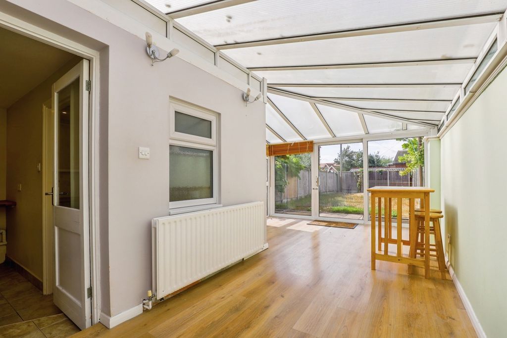 Property photo 2 of 15 Pbox-Img.Jpg