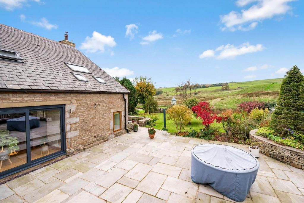 Additional image 59 of 4 bed detached house for saleHigher Whittlestone Head Farm, Whittlestone Head, Darwen BB3