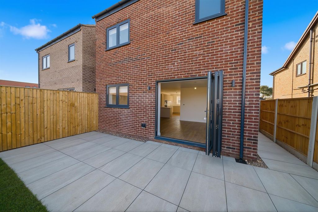 Property photo 1 of 24 4599_Fir Tree Lane, Thorpe Willoughby, Selby 25_29