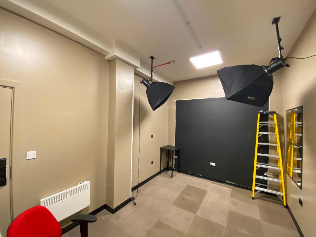 Property photo 3 of 3