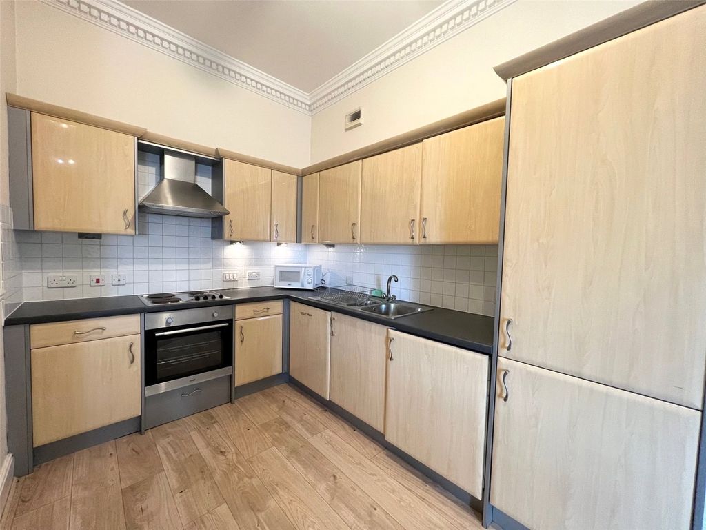 Property photo 2 of 7 Picture No. 04