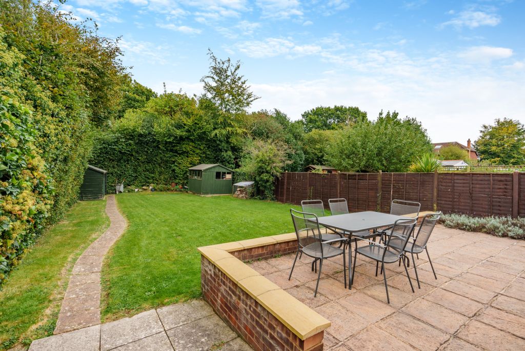 Property photo 2 of 12