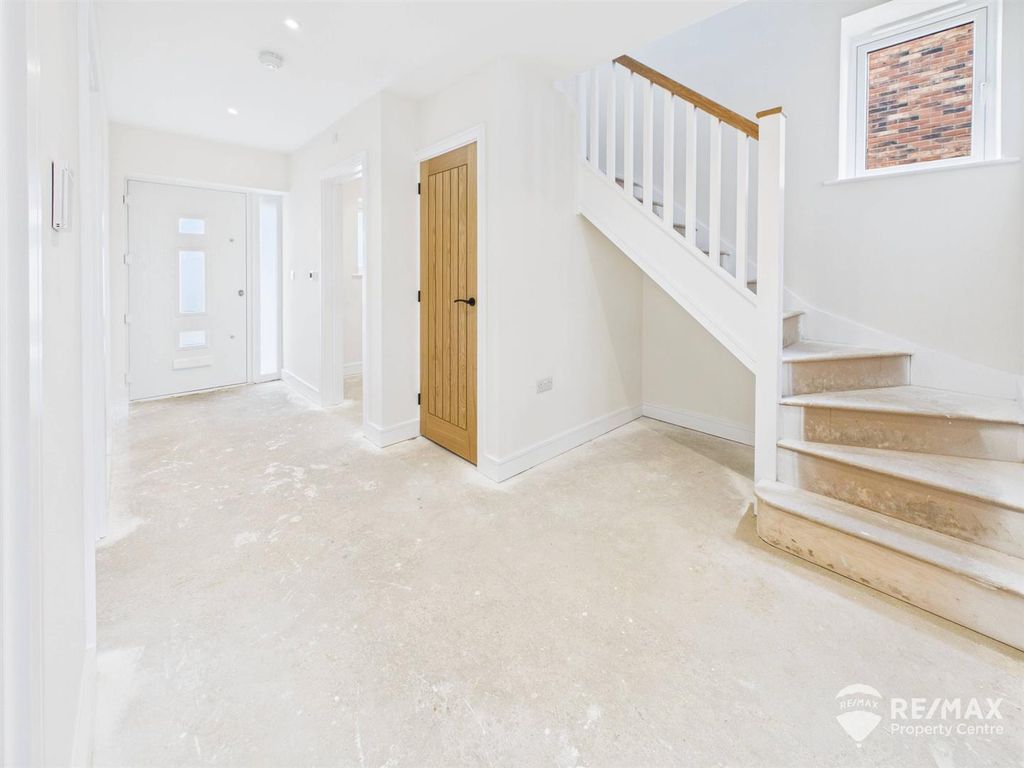 Additional image 6 of 4 bed detached house for saleOakley Gardens, Little Oakley, Harwich CO12