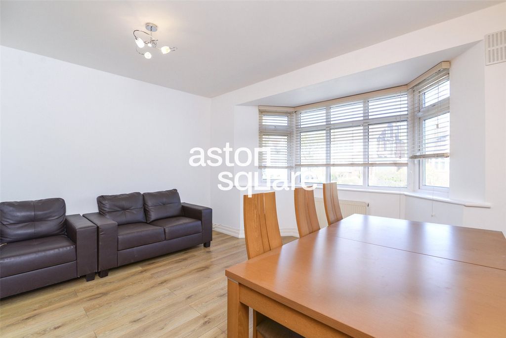 Property photo 2 of 7 Picture No. 03