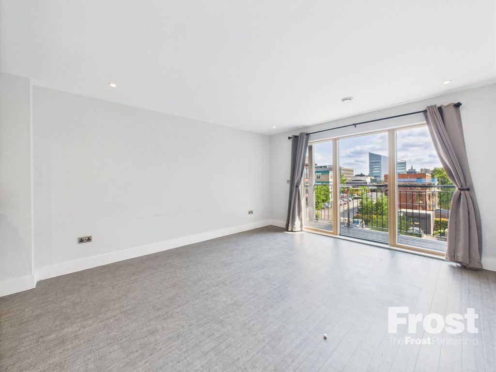 Property photo 2 of 5 Picture No. 08