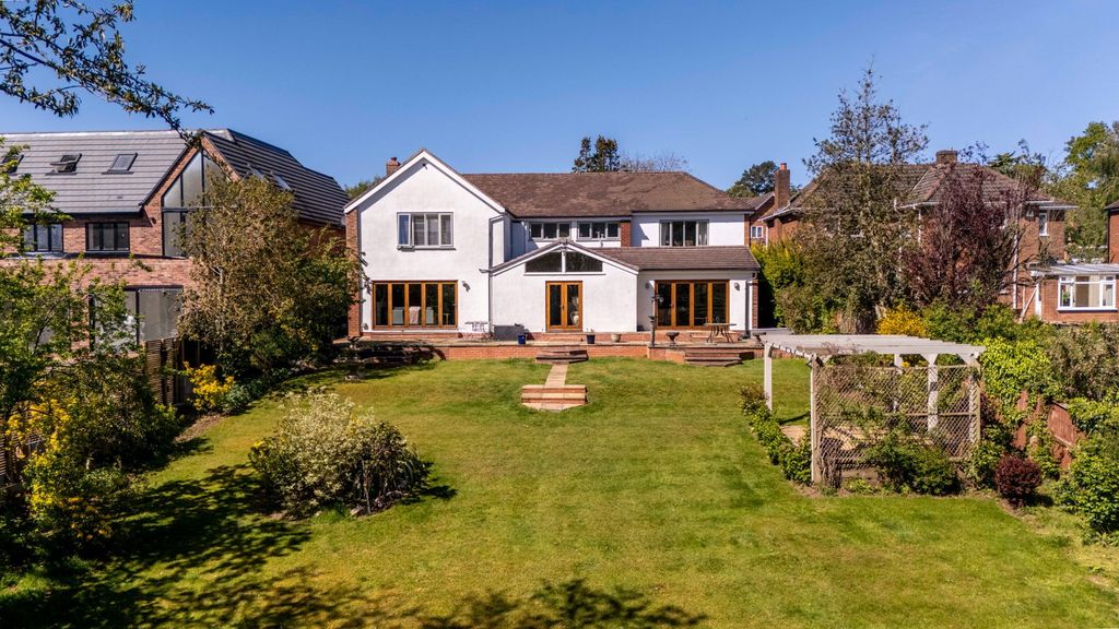 Property photo 3 of 46