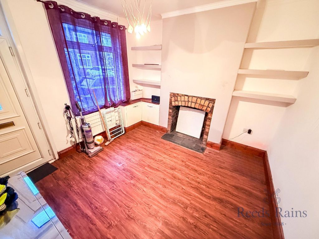 Property photo 3 of 16 Picture No. 16