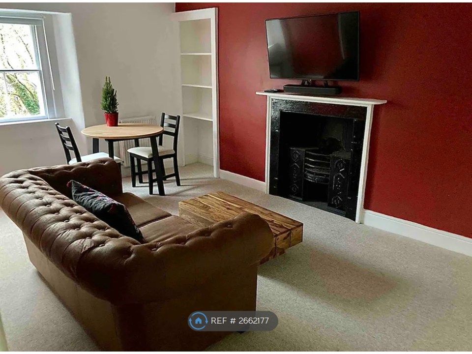 Property photo 3 of 6