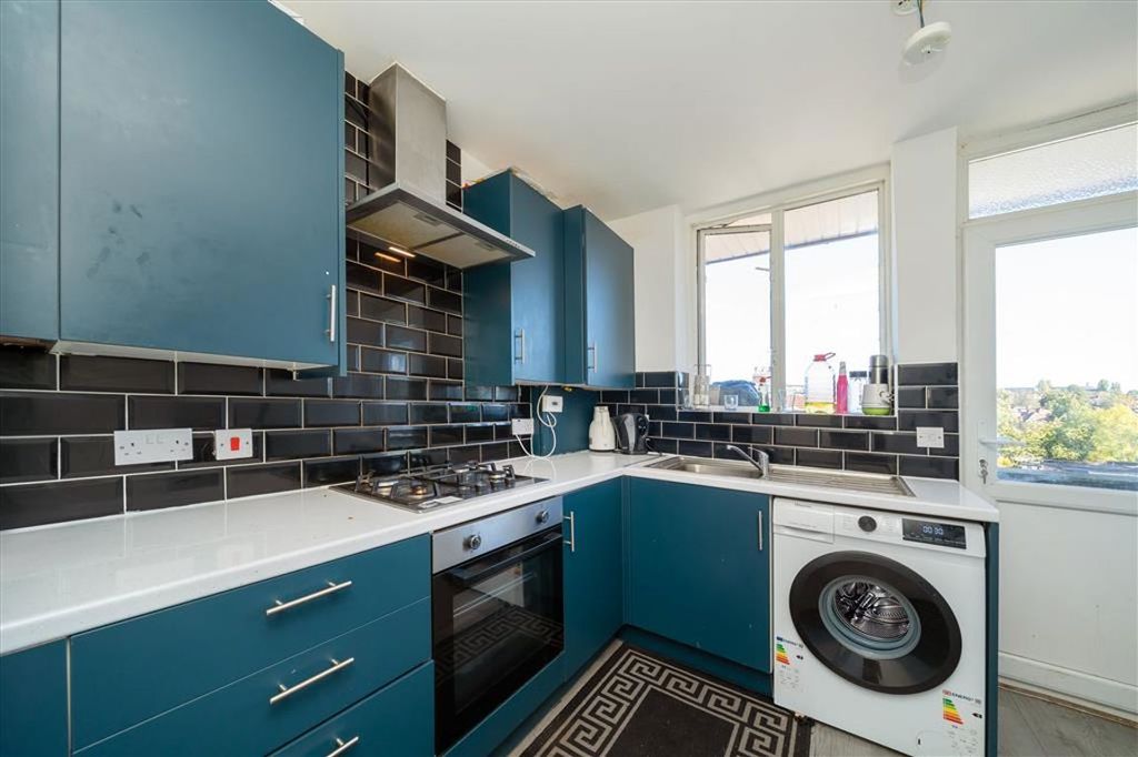 Property photo 2 of 5