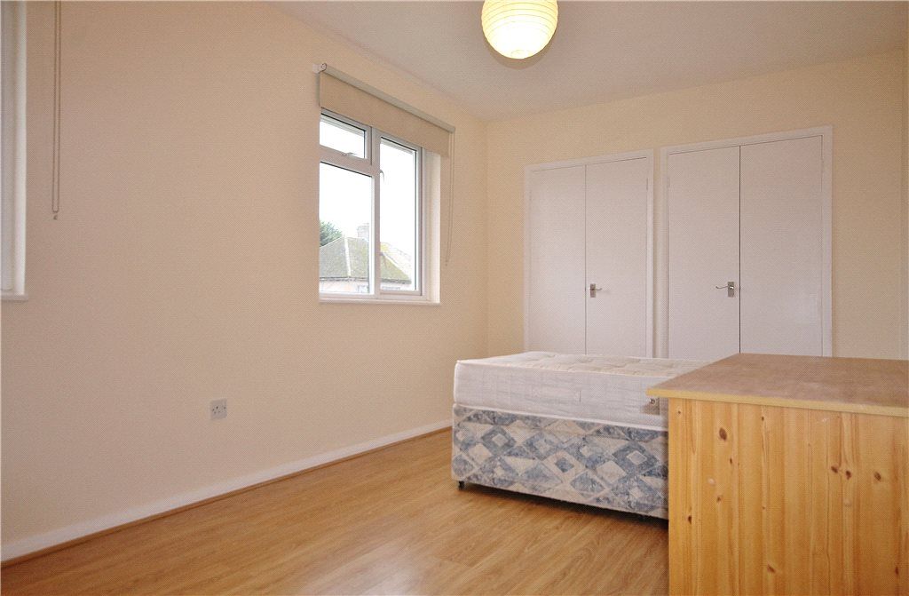 Property photo 3 of 11 Bedroom