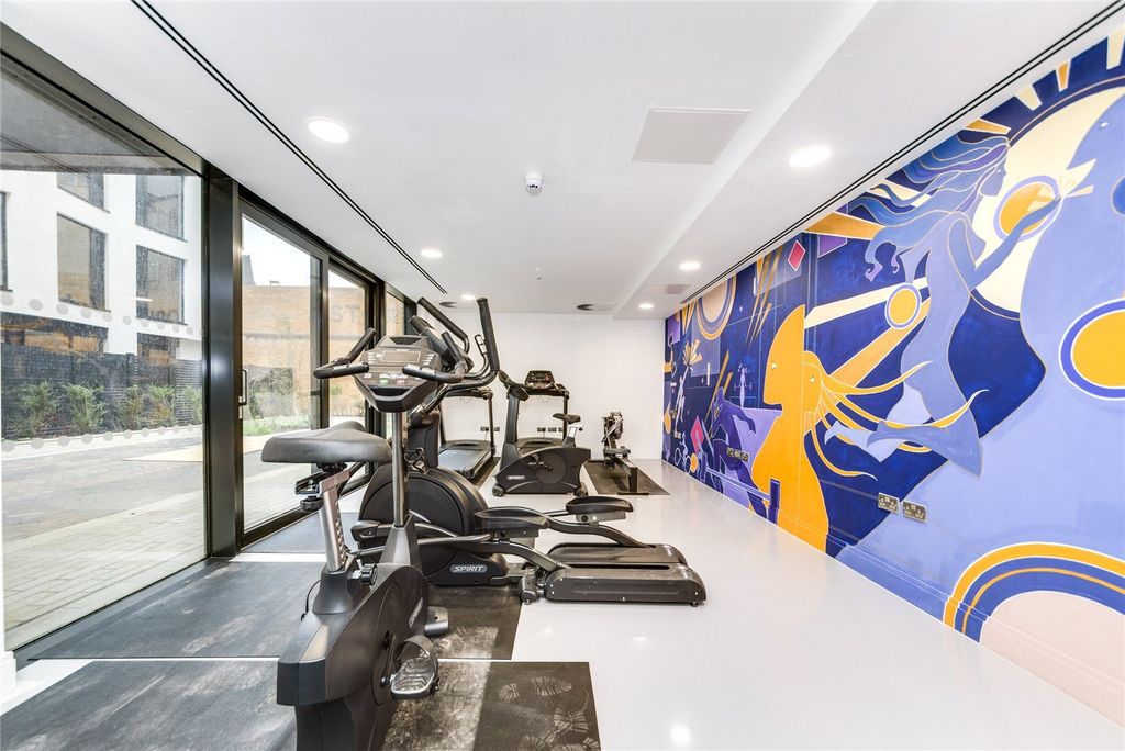 Additional image 13 of 2 bed flat to rentGloucester Place, Brighton BN1