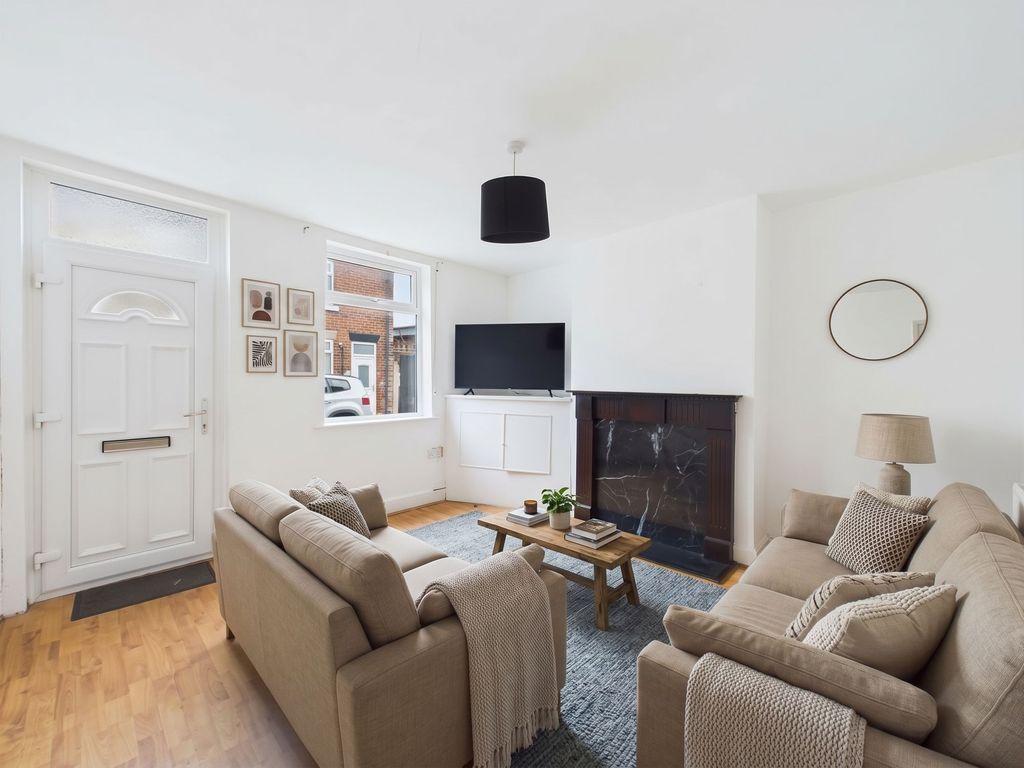 Property photo 2 of 13 Lounge (Virtually Furnished)