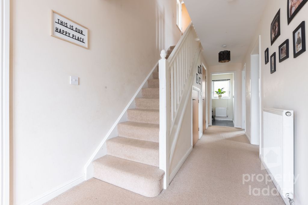 Property photo 2 of 25 Pl-5