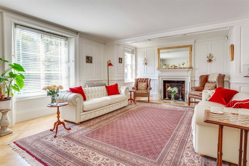 Property photo 3 of 35 Picture No. 21